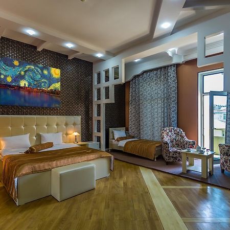 Vania Hotel Баку Экстерьер фото